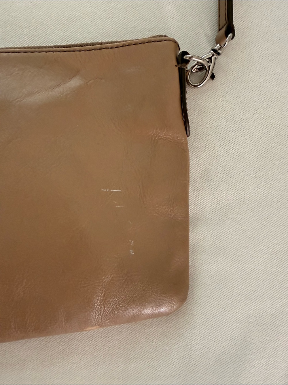 Fossil Fiona Leather Crossbody Bag with Adjustable Strap‎ Tan - Picture 6 of 10